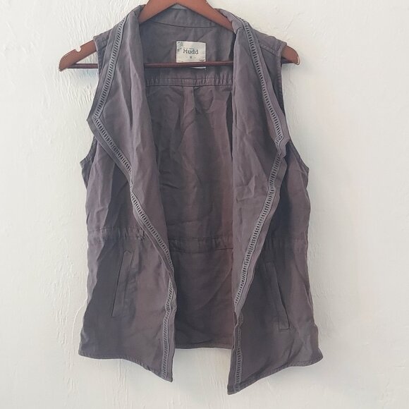 ⚜️ $10 Sale ⚜️ Mudd Open Front Vest - Picture 1 of 4